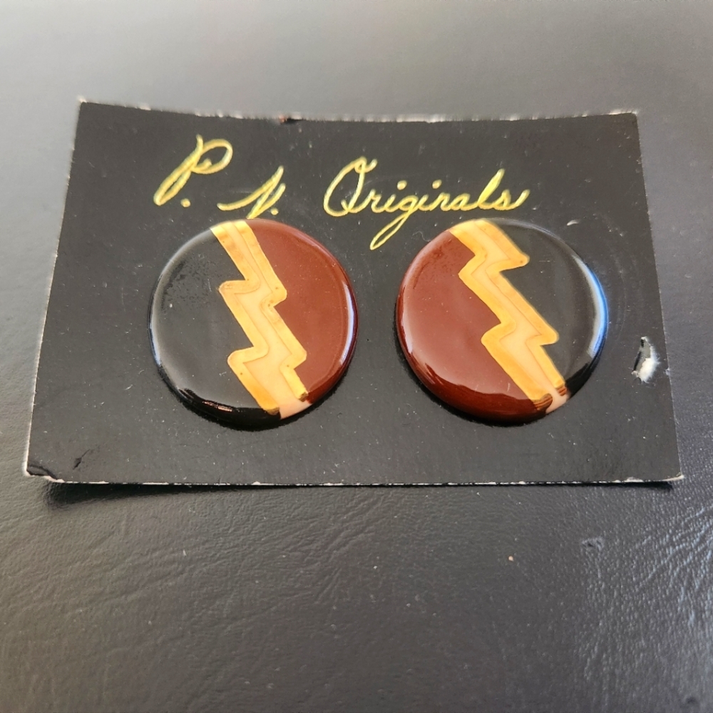 Vintage 80s Oversized Brown/Black Stud Earrings
